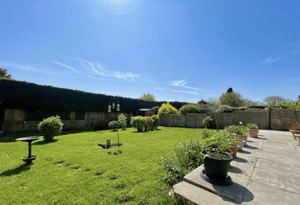 Property photo 3 of 13