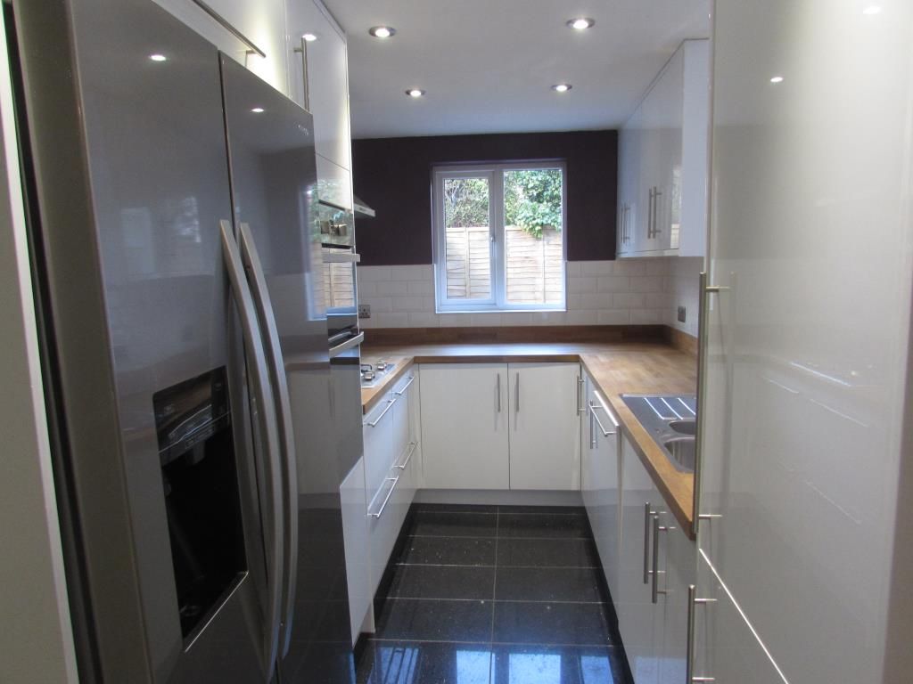 Property photo 2 of 6