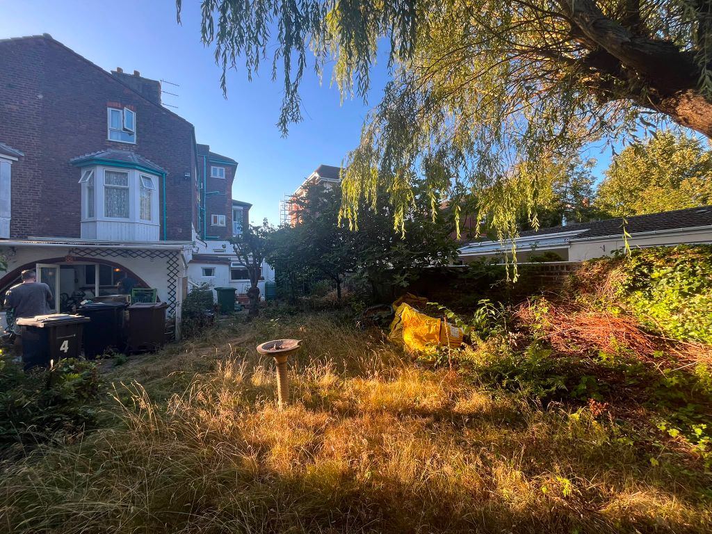 Property photo 2 of 9