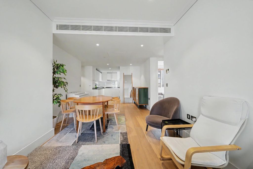 Property photo 1 of 11 86373-Hn-Tec-601 Princes House, 37-39 Kingsway-35.