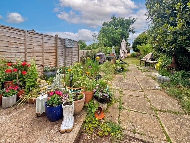 Property photo 2 of 23 3