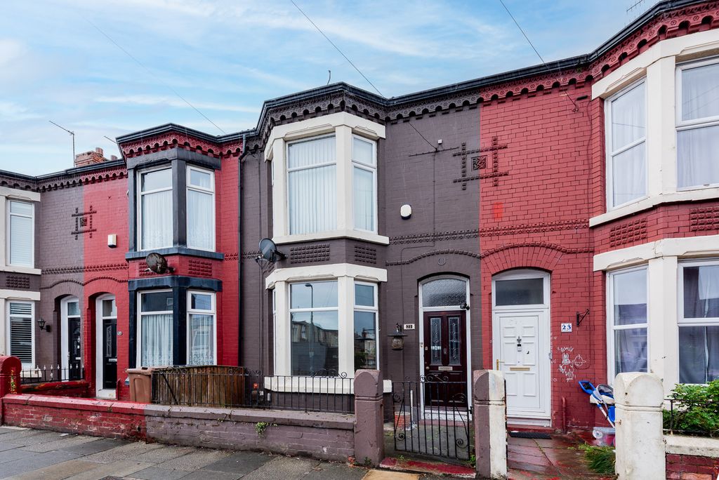 Property photo 1 of 13