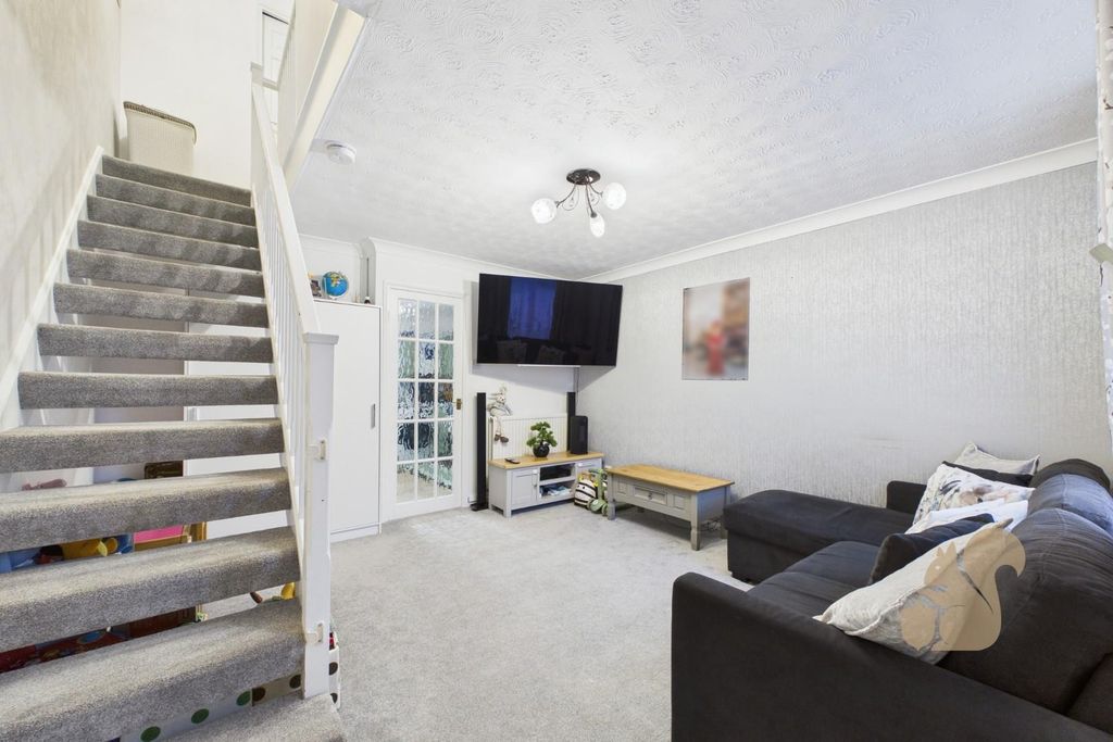 Property photo 2 of 21 Cam01659G0-Pr0720-Still014.Jpg