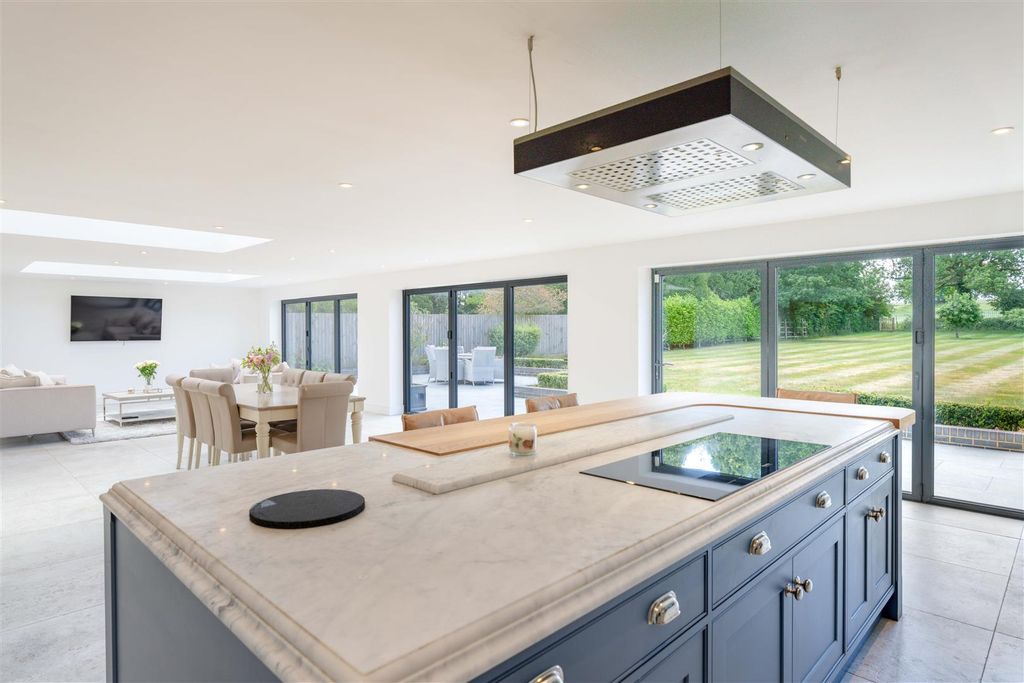 Additional image 7 of 5 bed detached house for saleMoulton Lane, Boughton, Northampton NN2