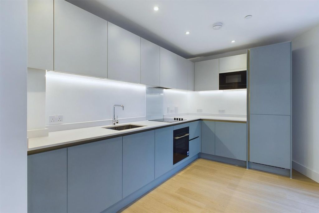 Property photo 3 of 13 3.Jpg