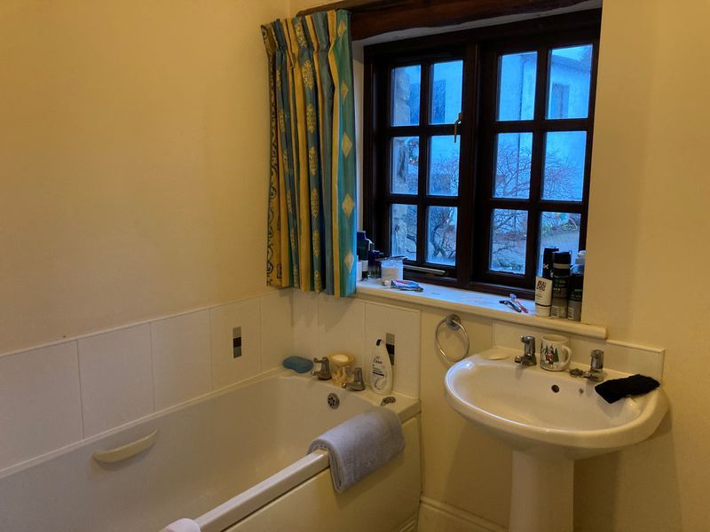 Property photo 3 of 14 Bathroom