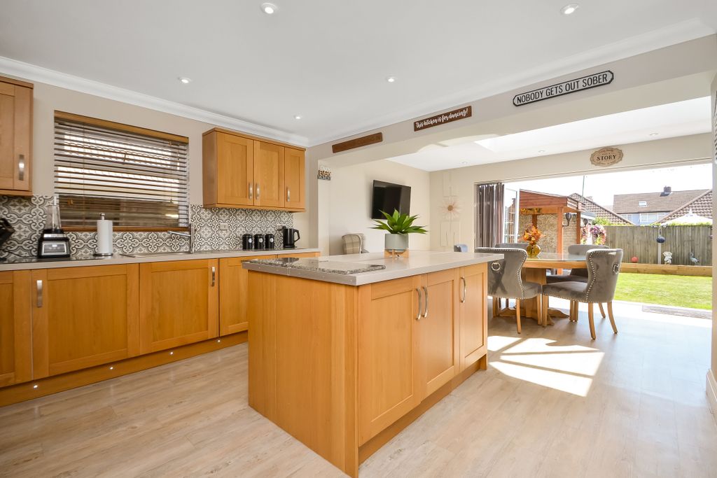 Property photo 2 of 15 Dsc_7307