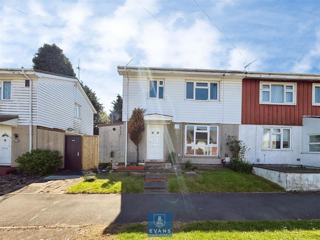 Property photo 1 of 10 Front