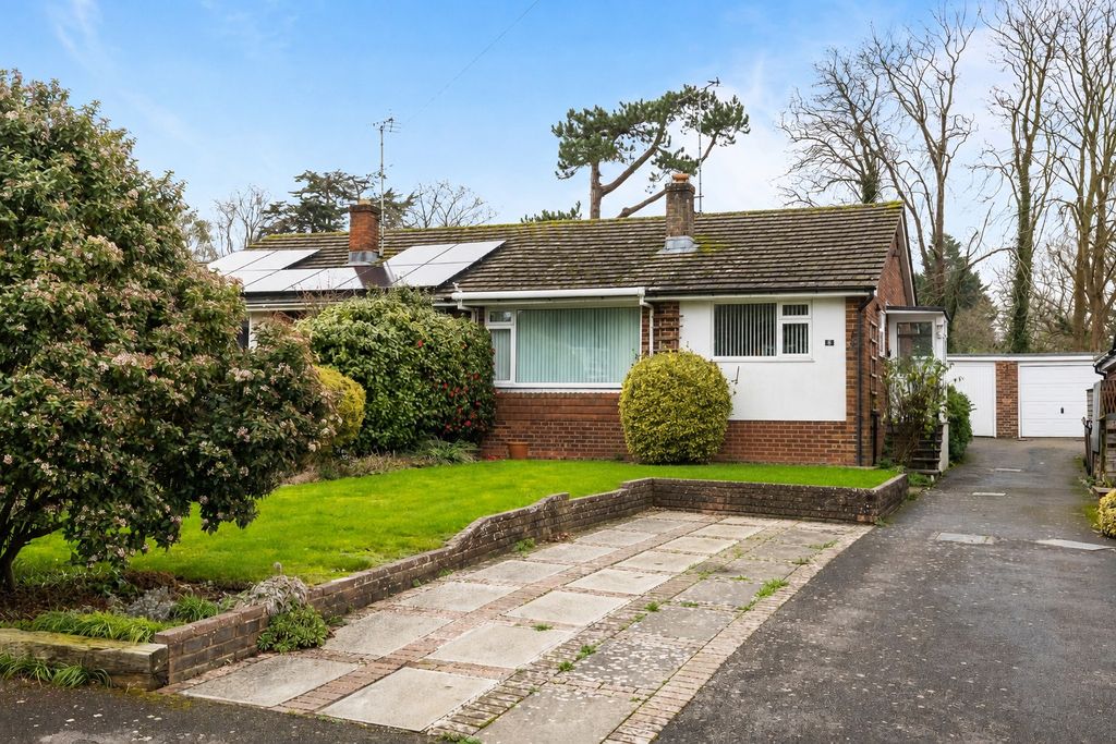 Property photo 1 of 11 4516071