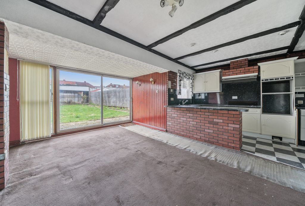 Property photo 3 of 10 1425510-5-69B00Ad...