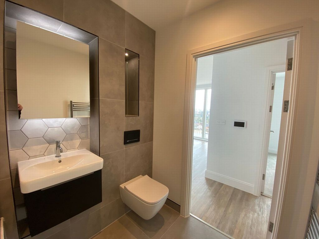 Property photo 2 of 9 Photo 10