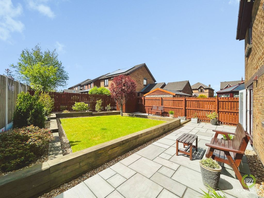 Property photo 2 of 22