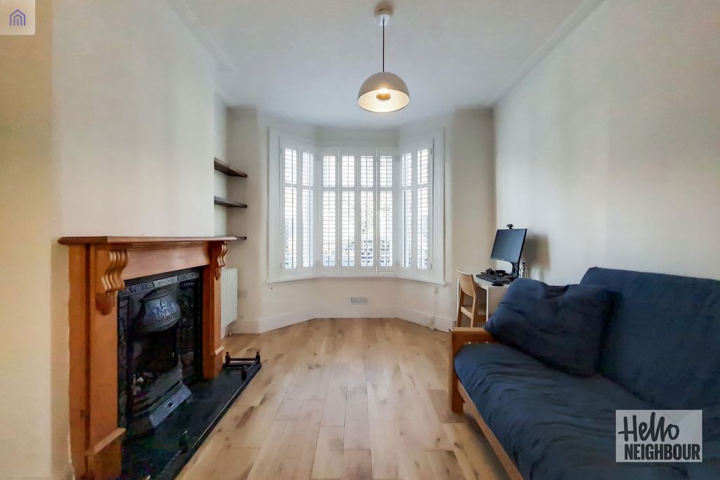 Property photo 3 of 23 Photo 2