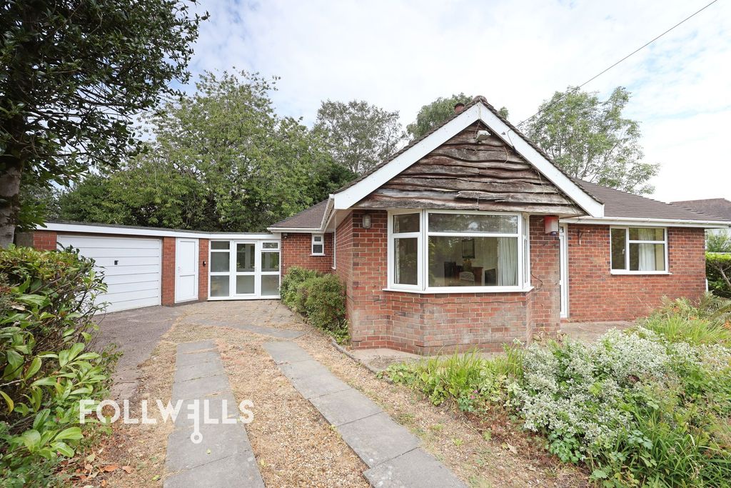 Property photo 1 of 17