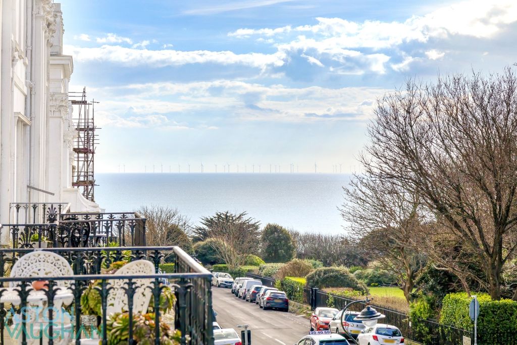 Property photo 1 of 30 5045151