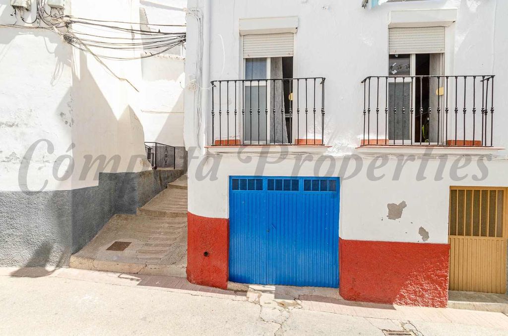 Property photo 1 of 15