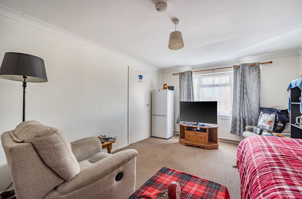 Property photo 2 of 6 1434688-8-69c40Bb...