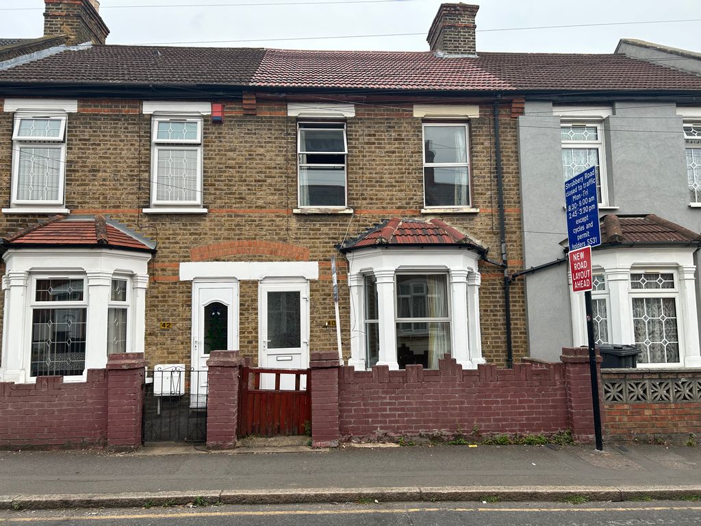 Property photo 1 of 19