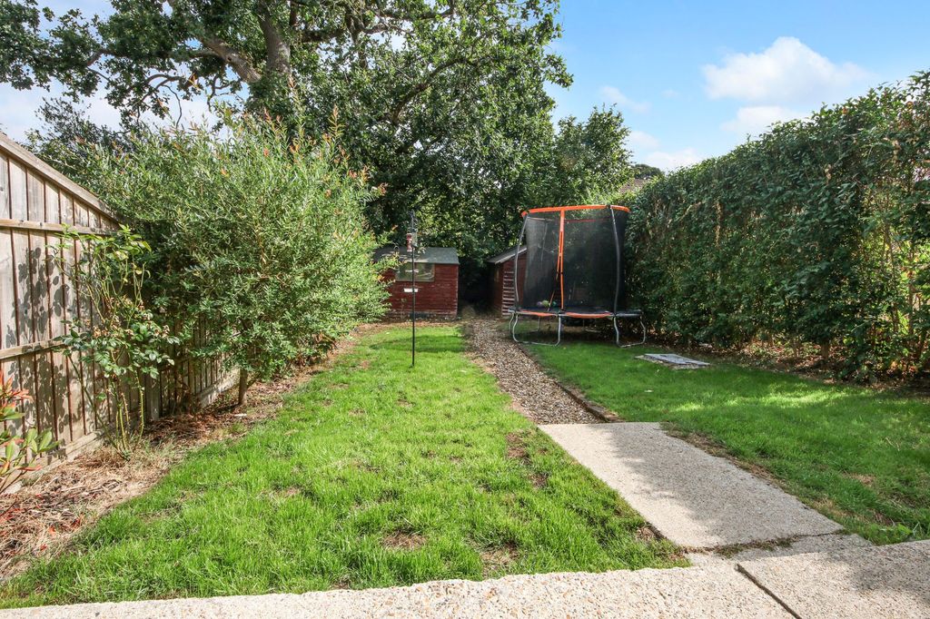 Property photo 3 of 17