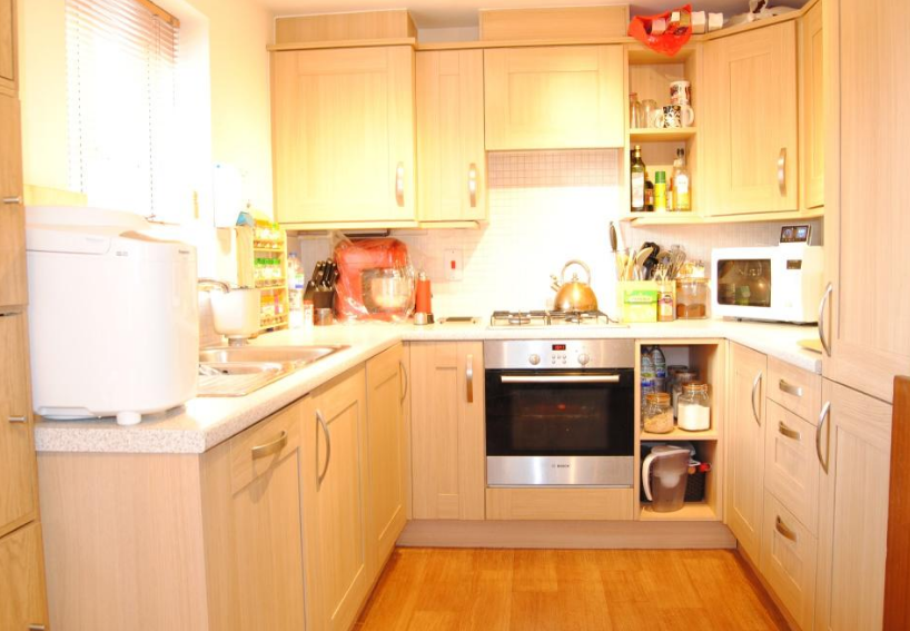 Property photo 2 of 8
