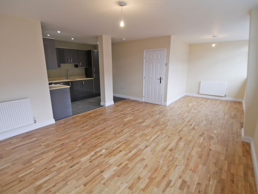 Property photo 2 of 11 Lounge