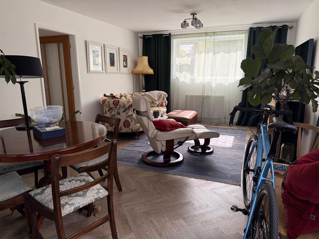 Property photo 2 of 13 12.Jpg