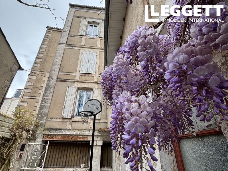 Property photo 2 of 10