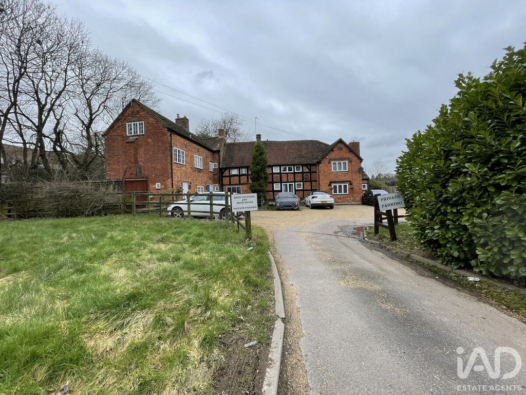 Property photo 1 of 31