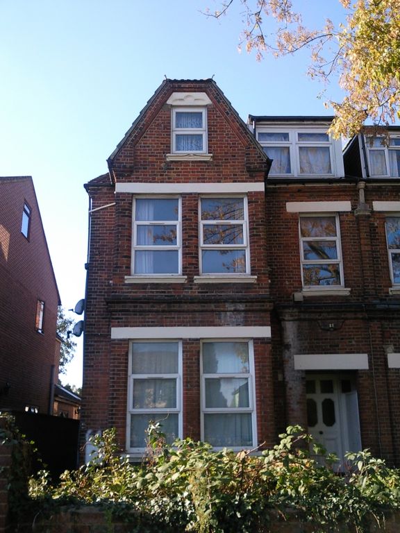 Property photo 1 of 2