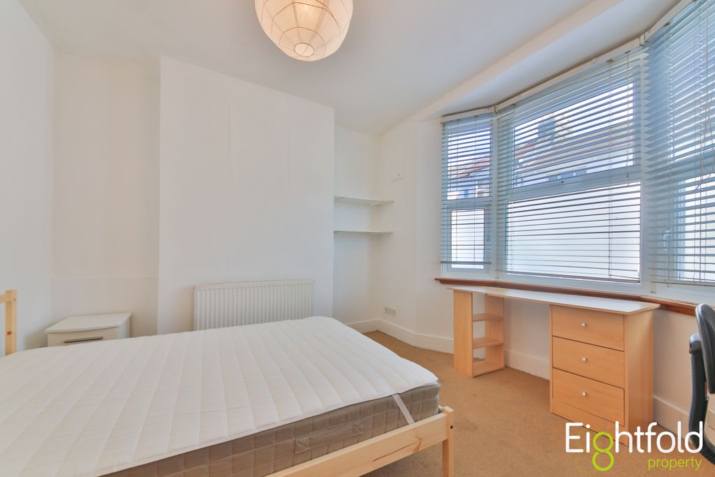 Property photo 3 of 9 Image