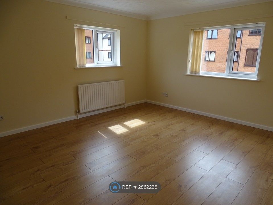 Property photo 3 of 14