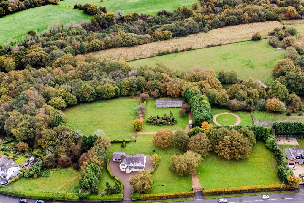 Property photo 1 of 50