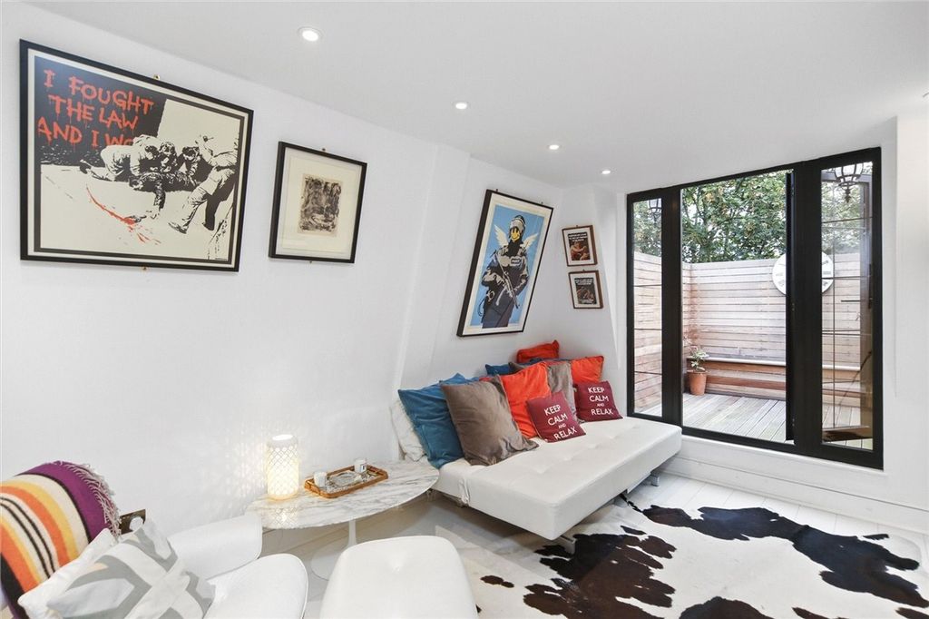 Property photo 1 of 9 Main Picture