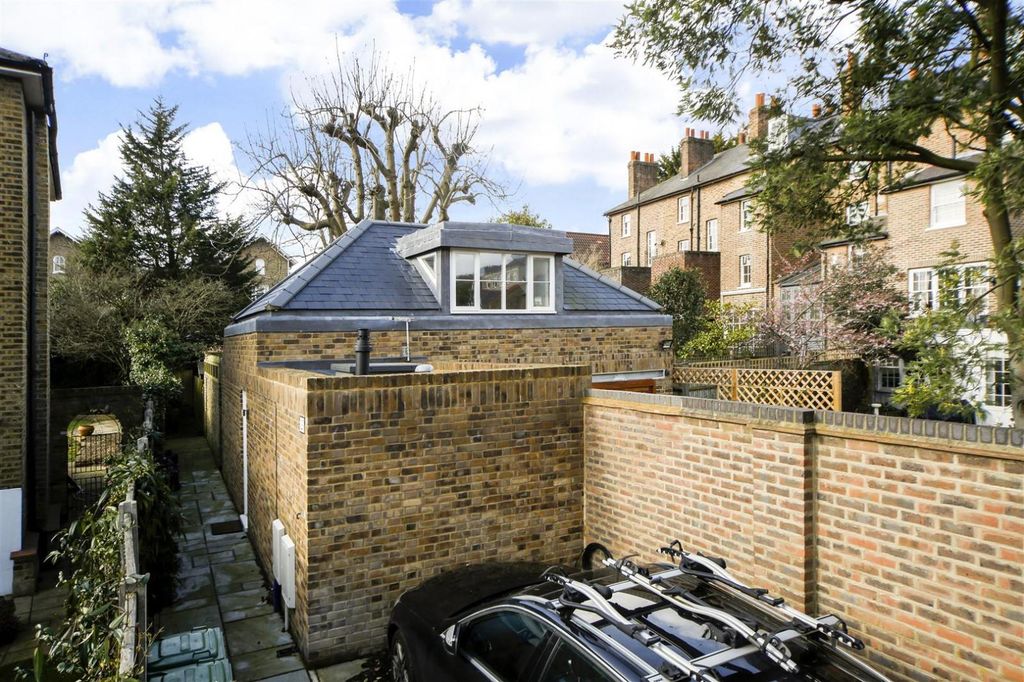 Property photo 1 of 6 Image