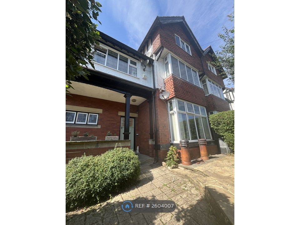 Property photo 1 of 10 Exterior