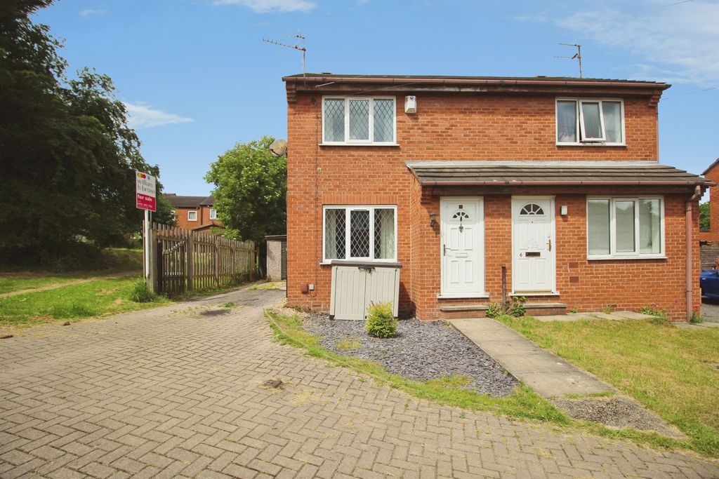 Property photo 1 of 15