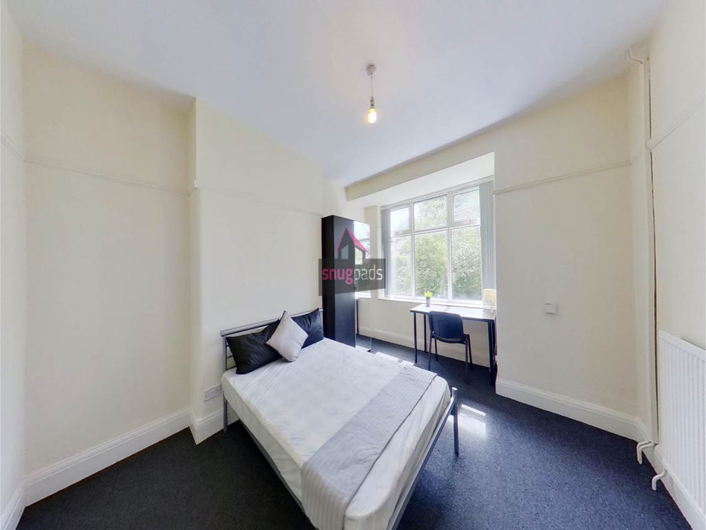 Property photo 2 of 9 R1