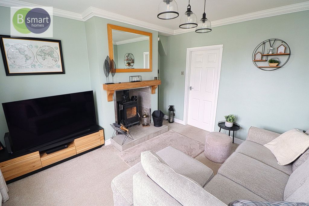 Property photo 3 of 17 Img_0506