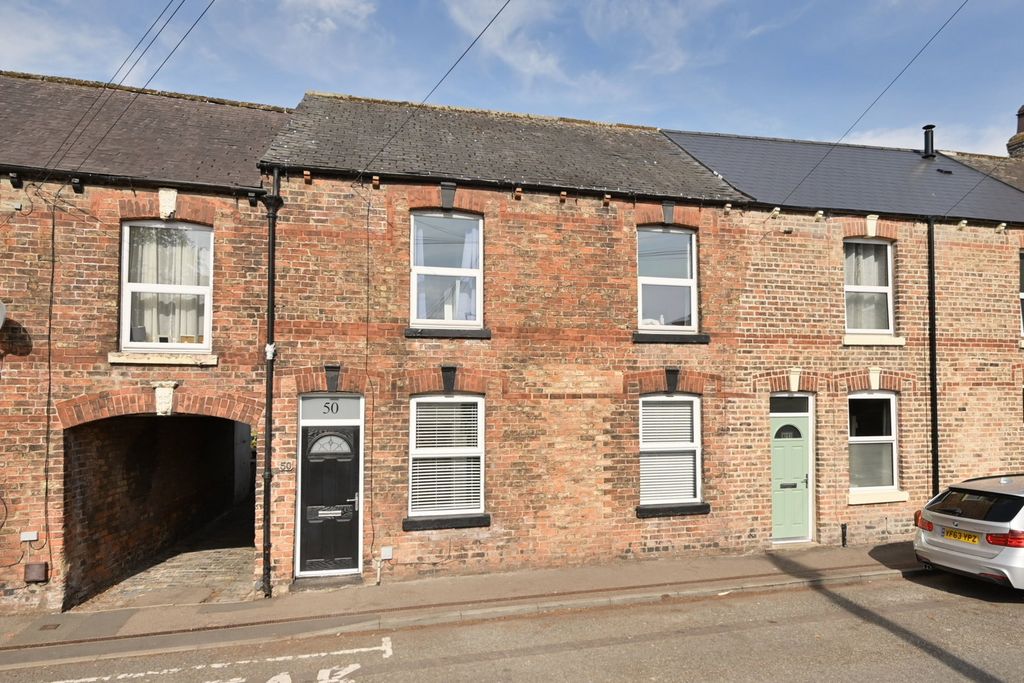 Property photo 1 of 27