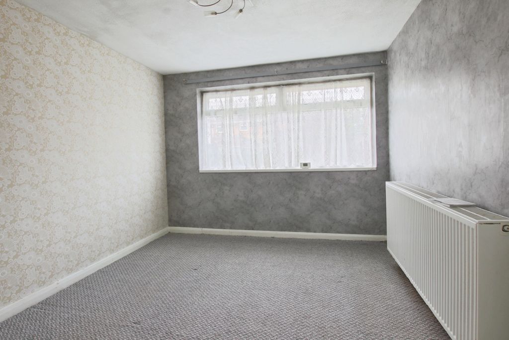 Property photo 3 of 10 4160566