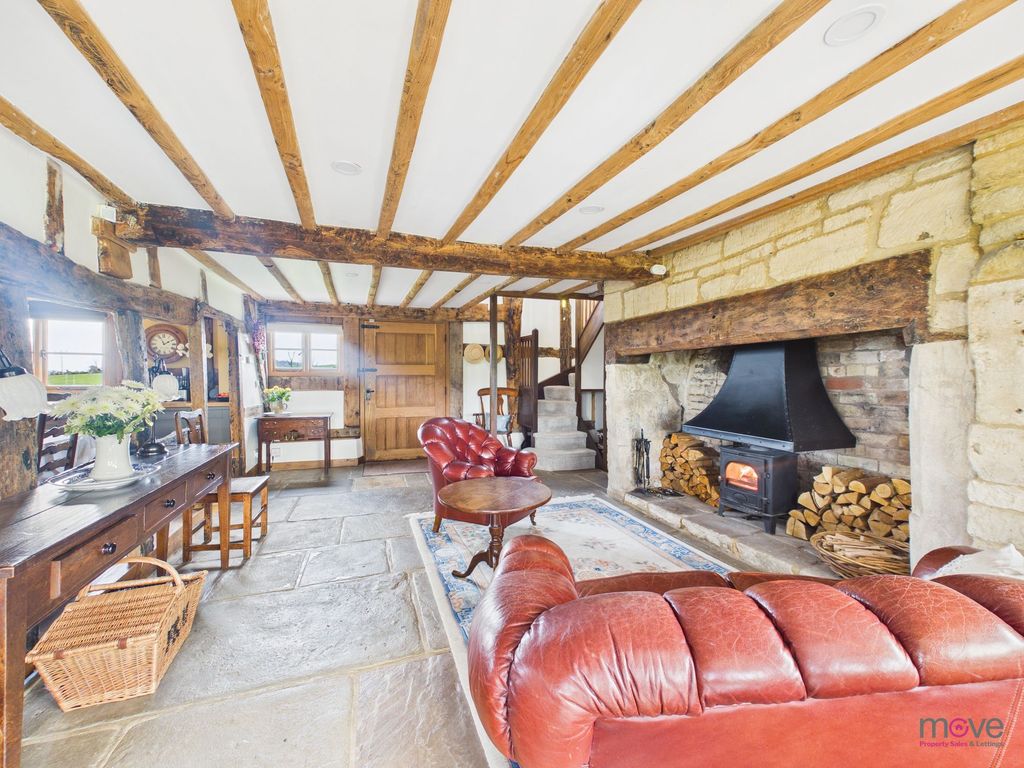 Property photo 3 of 25