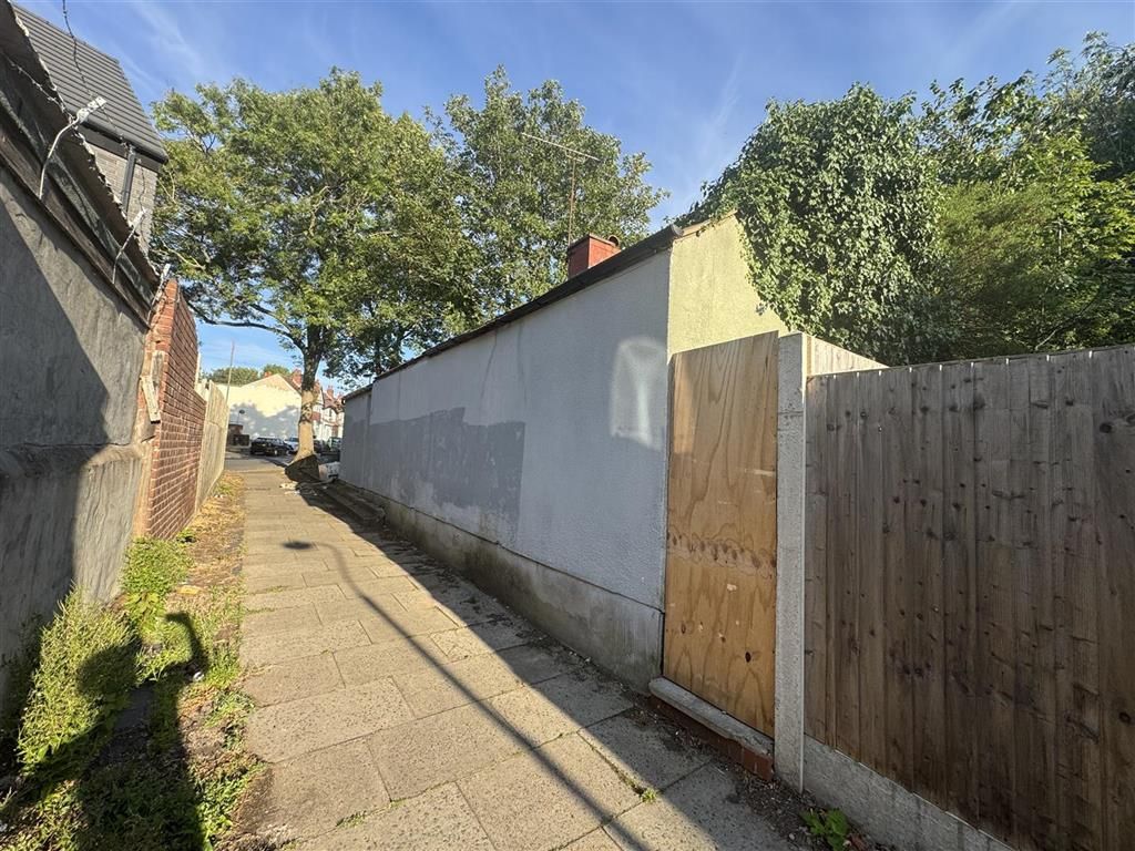 Property photo 3 of 5