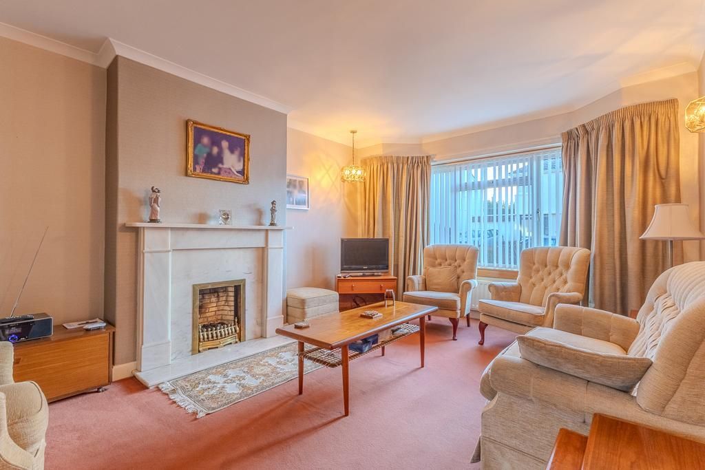 Property photo 2 of 34