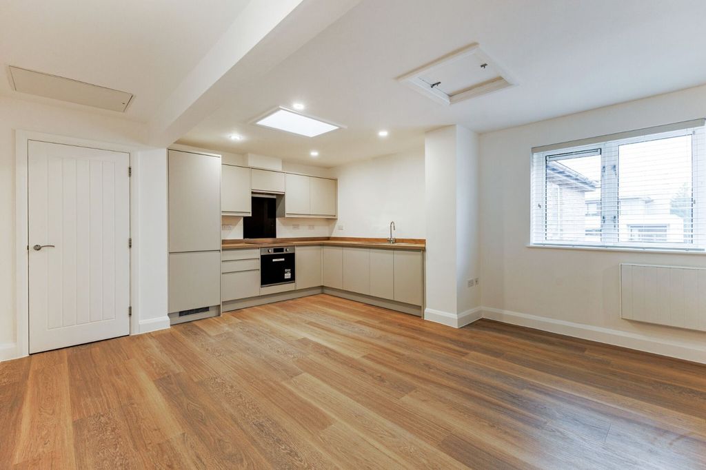 Property photo 2 of 8 Picture No. 08