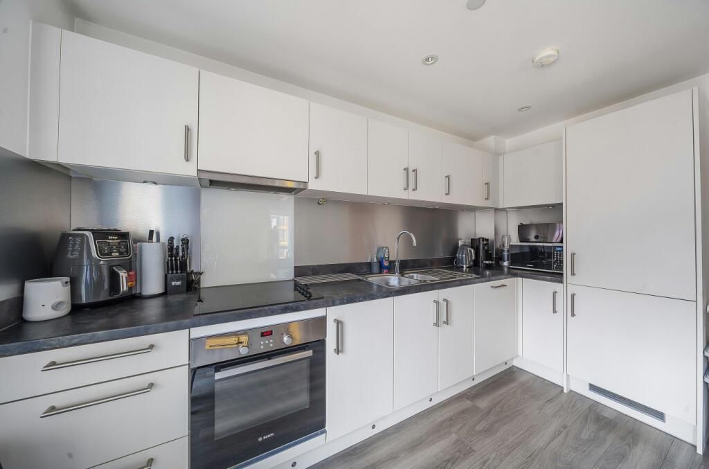 Property photo 1 of 5 Kitchen