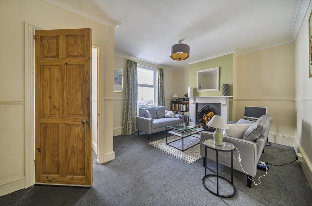 Property photo 3 of 21 1355284-1-68c3Ecb...