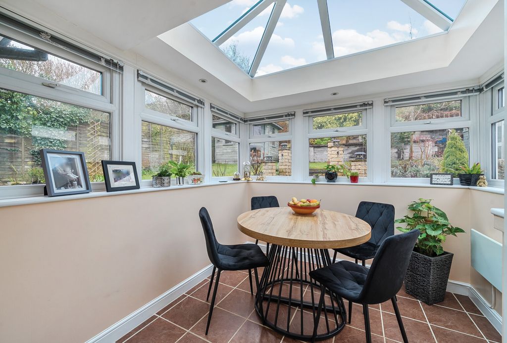 Property photo 2 of 20 1408609-6-6996E7c...