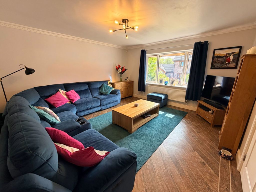 Property photo 3 of 51