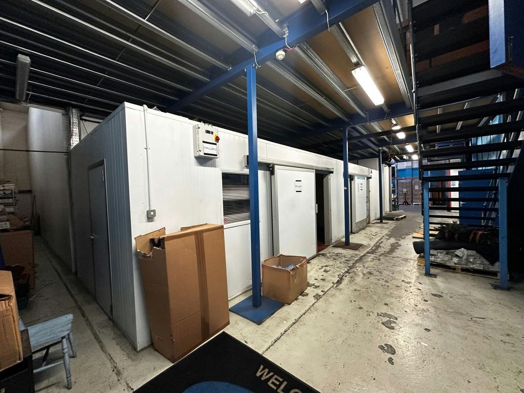 Property photo 3 of 6 Photo 3.Jpg