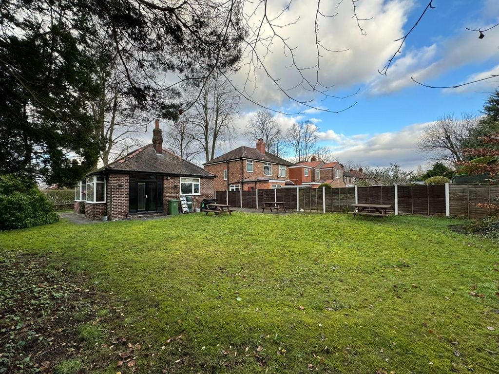 Property photo 2 of 23